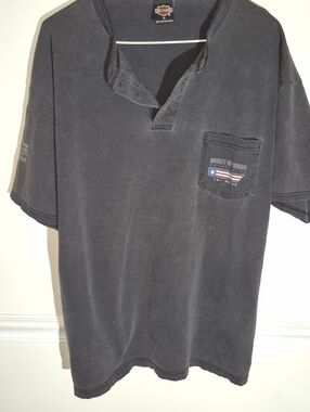 Harley-Davidson Black Short-Sleeve Henley with Flag Pocket